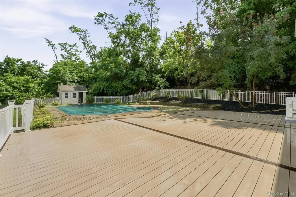 26 Sebastian Court Hopewell Junction NY 12533
