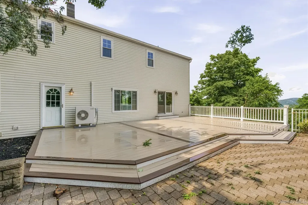 26 Sebastian Court Hopewell Junction NY 12533