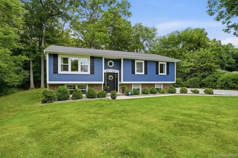 7 Gold Road Wappingers Falls NY 12590