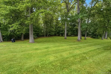 7 Gold Road Wappingers Falls NY 12590