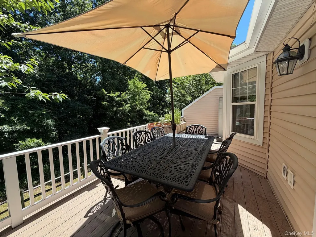121 Winding Ridge Road 121 Winding Ridge Road White Plains NY 10603
