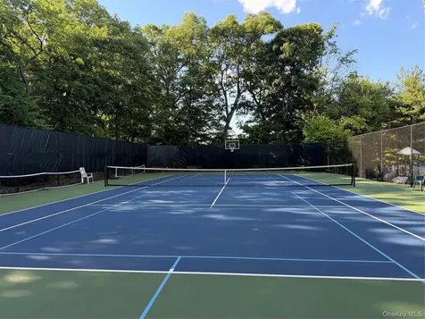 121 Winding Ridge Road White Plains NY 10603