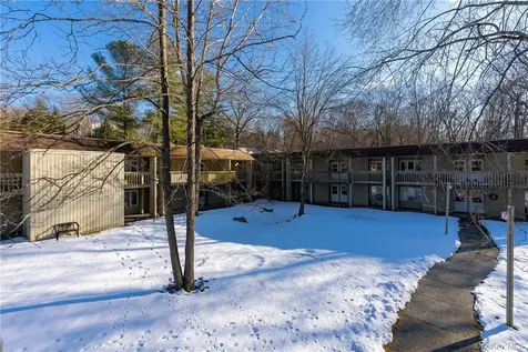 10 Wild Oaks Road Goldens Bridge NY 10526