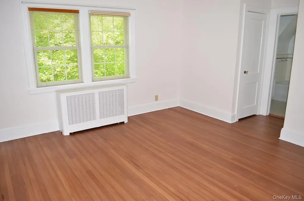 53 Ogden Avenue White Plains NY 10605