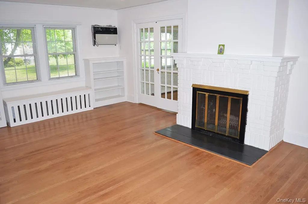 53 Ogden Avenue White Plains NY 10605