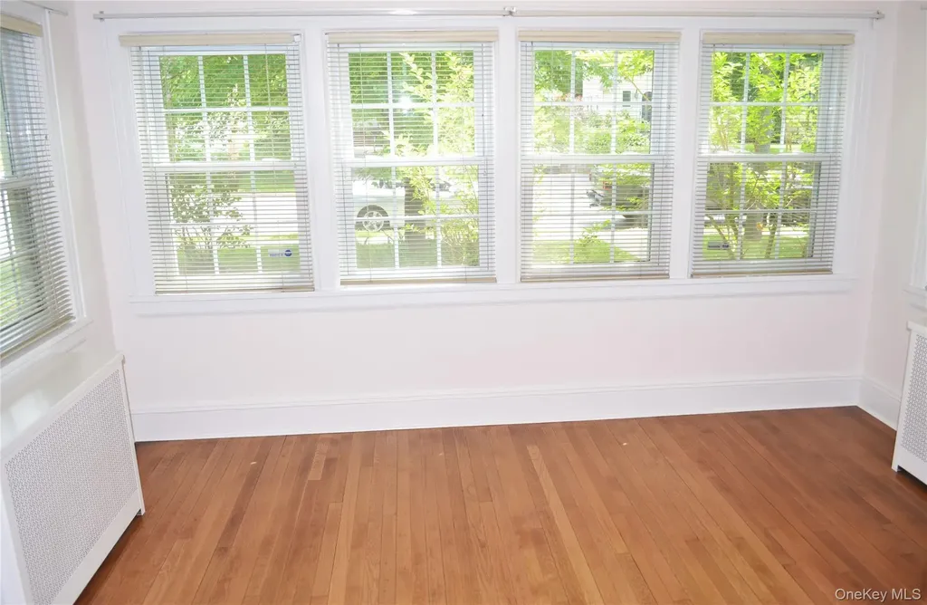 53 Ogden Avenue White Plains NY 10605