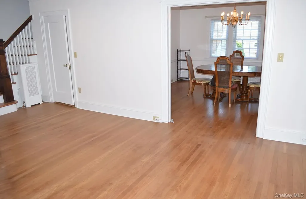 53 Ogden Avenue White Plains NY 10605