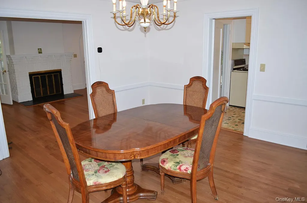 53 Ogden Avenue White Plains NY 10605