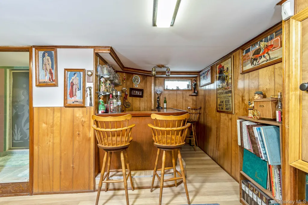 276 Parkway Drive Calverton NY 11933