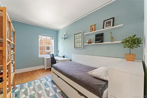 2 Alden Place Bronxville NY 10708