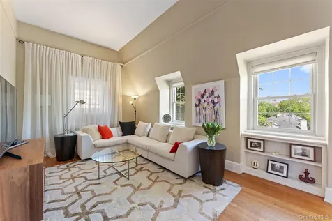 2 Alden Place Bronxville NY 10708