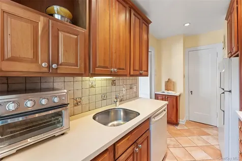 2 Alden Place Bronxville NY 10708