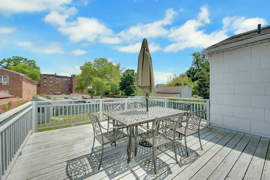 100 Neptune Avenue New Rochelle NY 10805