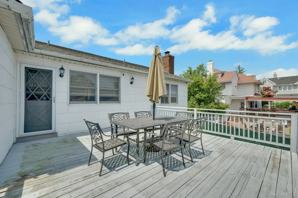 100 Neptune Avenue New Rochelle NY 10805