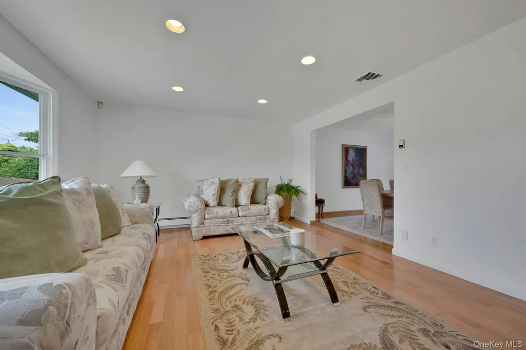 100 Neptune Avenue New Rochelle NY 10805