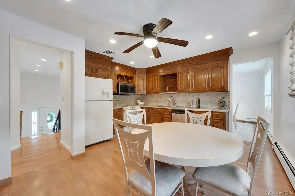100 Neptune Avenue New Rochelle NY 10805