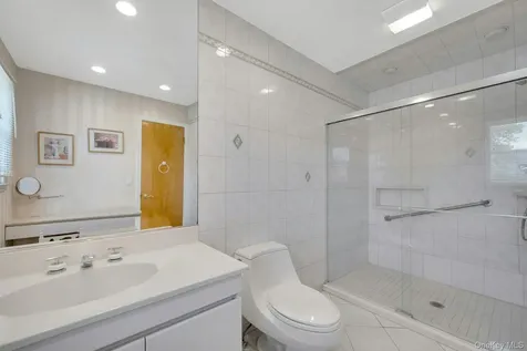 100 Neptune Avenue New Rochelle NY 10805