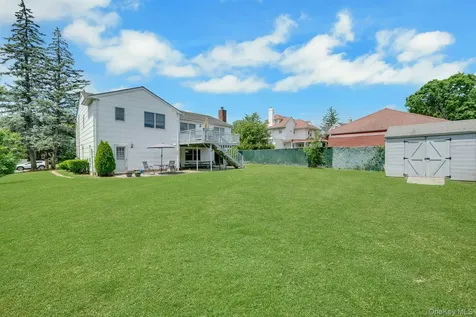 100 Neptune Avenue New Rochelle NY 10805