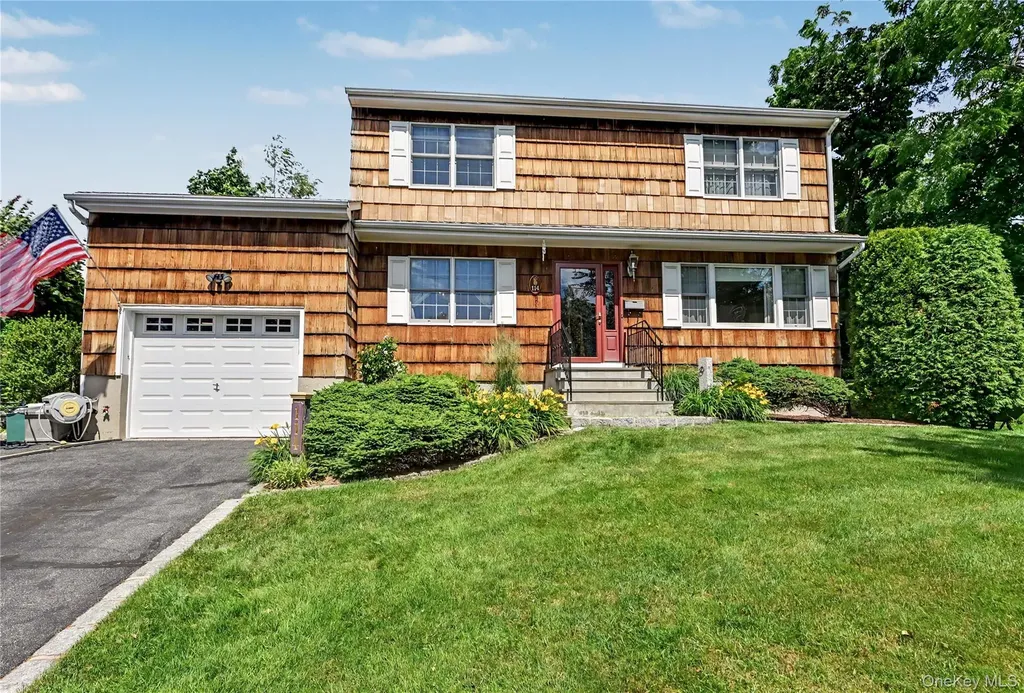114 Fairfax Avenue Hawthorne NY 10532
