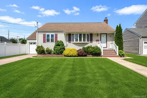 52 Eastlake Avenue Massapequa Park NY 11762