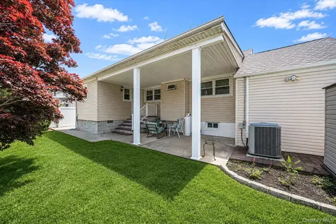 52 Eastlake Avenue Massapequa Park NY 11762