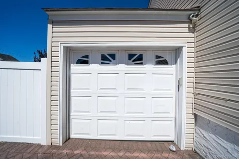 52 Eastlake Avenue Massapequa Park NY 11762