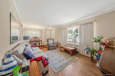 52 Eastlake Avenue Massapequa Park NY 11762