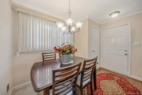 52 Eastlake Avenue Massapequa Park NY 11762