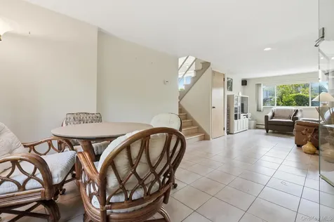 2367 Aron Drive E Seaford NY 11783