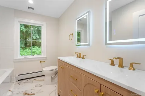 736 Croton Lake Road Bedford Corners NY 10549