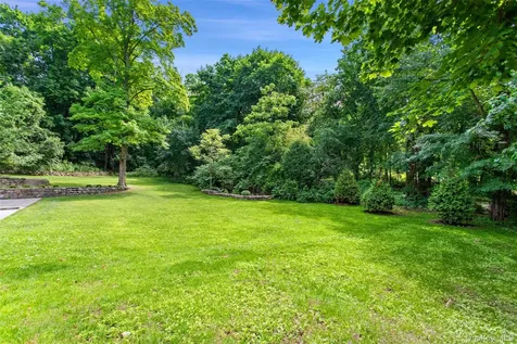 736 Croton Lake Road Bedford Corners NY 10549