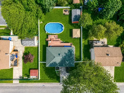 23 Ehler Street Brentwood NY 11717
