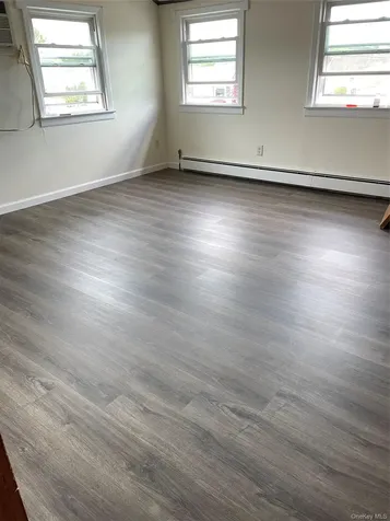 40 Relda Street Plainview NY 11803