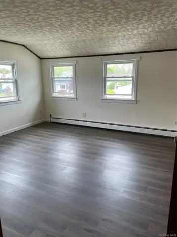 40 Relda Street Plainview NY 11803