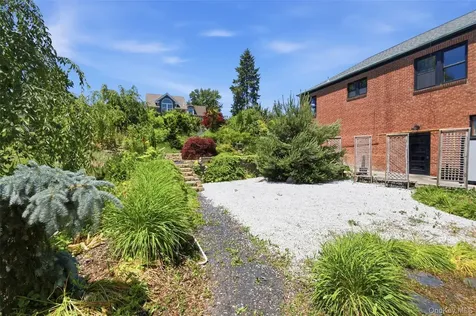 5 West Street Marlboro NY 12542