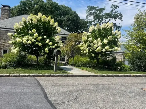 39 N Riverside Avenue Croton-on-hudson NY 10520