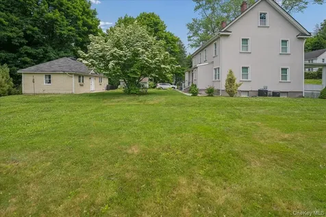 52-54 Orchard Ridge Road Chappaqua NY 10514
