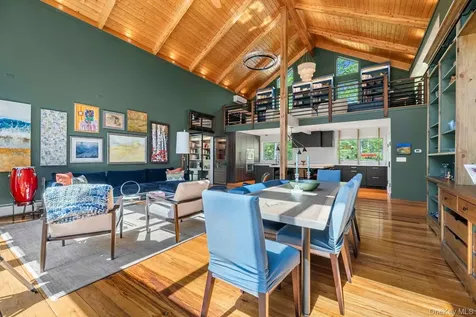 56 Lauren Court Woodstock NY 12401