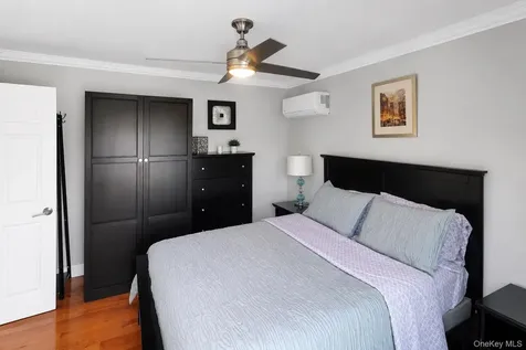 40 Emmett Terrace New Rochelle NY 10805