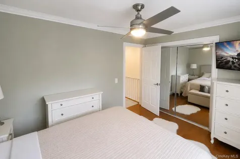 40 Emmett Terrace New Rochelle NY 10805