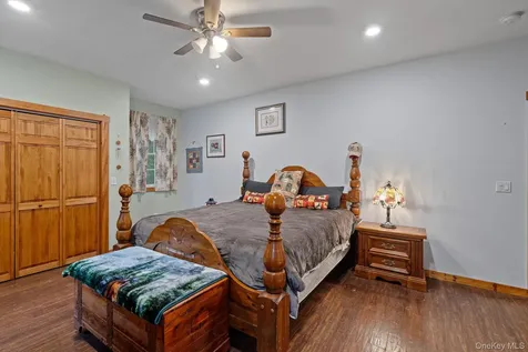 83 Cotter Road Highland NY 12528
