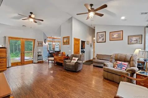 83 Cotter Road Highland NY 12528