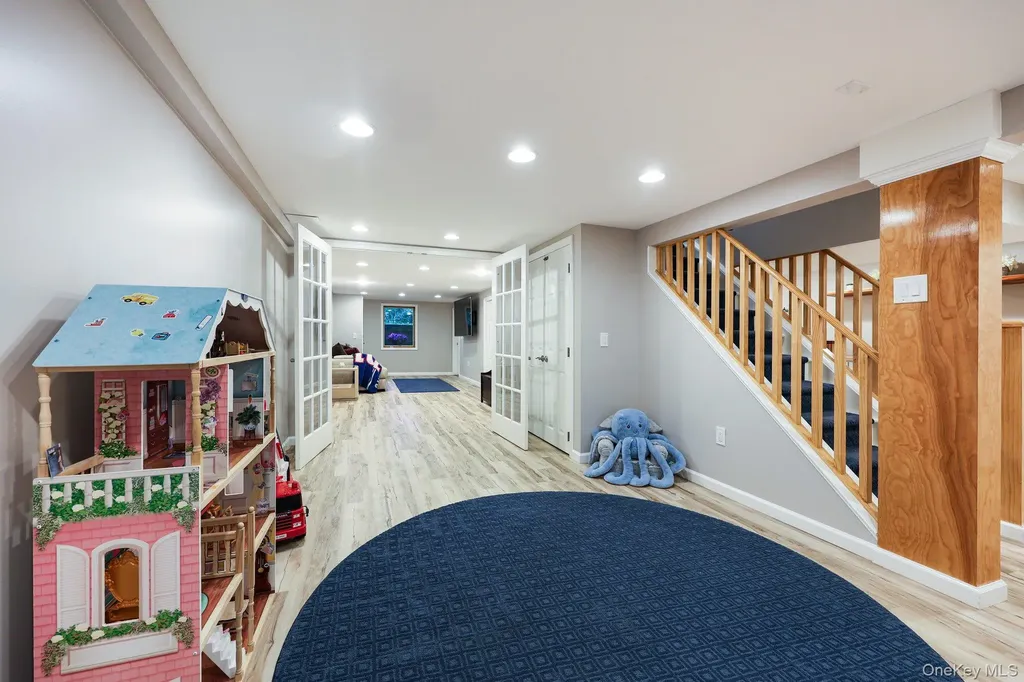 13 Beech Street Nanuet NY 10954