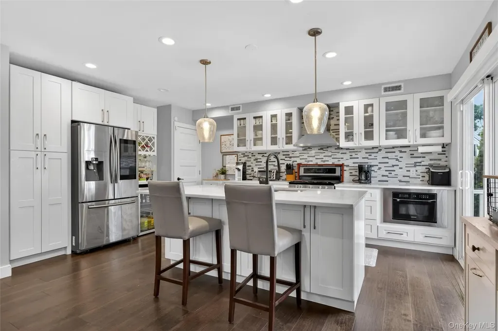276 Rintin Street Franklin Square NY 11010