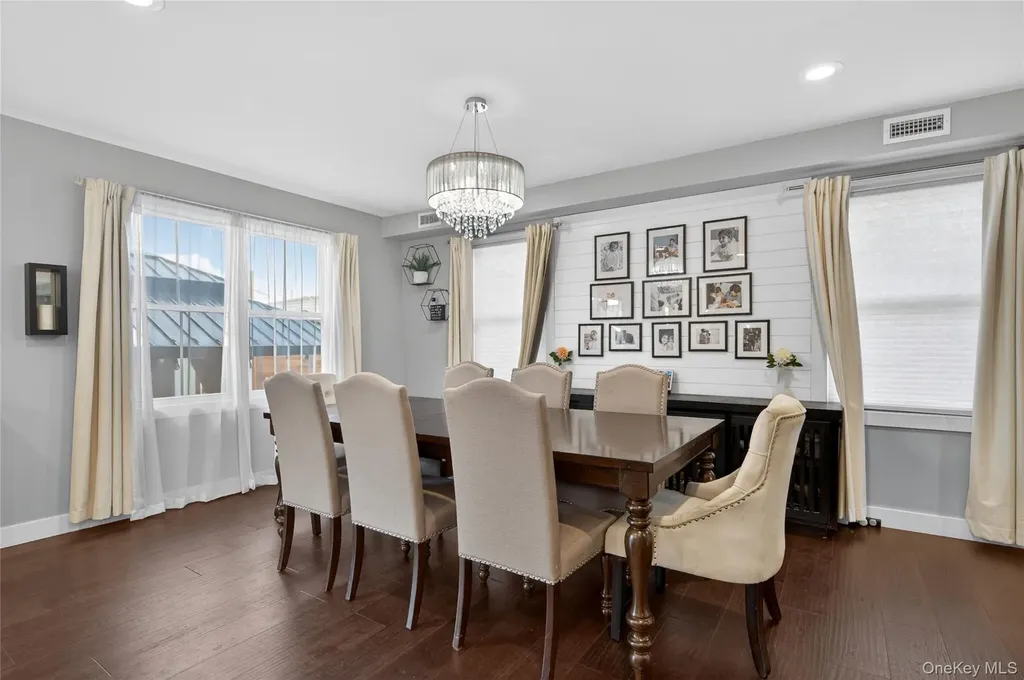 276 Rintin Street Franklin Square NY 11010