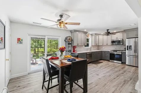 20 Charter Court Manorville NY 11949