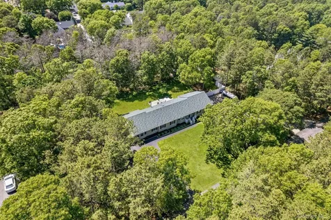20 Charter Court Manorville NY 11949