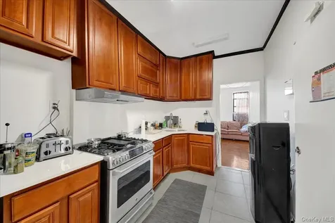 1748 Cross Bronx Expressway Bronx NY 10472