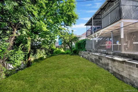 1748 Cross Bronx Expressway Bronx NY 10472