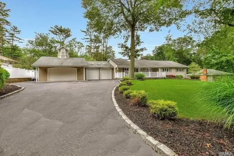 6 Winfield Drive Sound Beach NY 11789